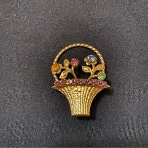 VGT Multicolor Gold-tone Rhinestone Flower Basket Brooch Pin
